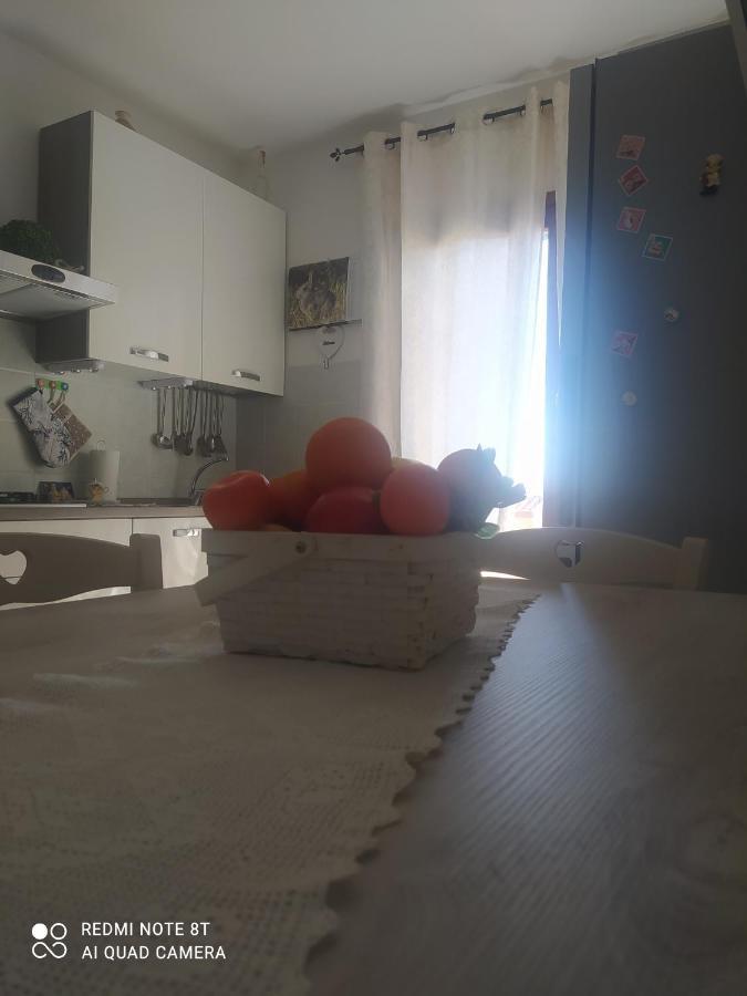 Appartement Alfredo And Anna Little House'S à La Maddalena  Extérieur photo